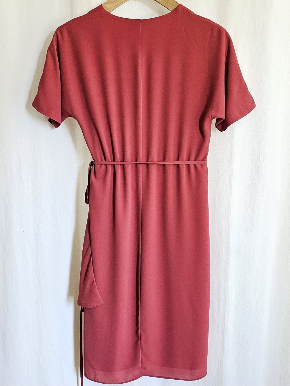 Aritzia Babaton Wallace Short Sleeve Chiffon Wrap Dress - Dusty Rose - Picture 4 of 16